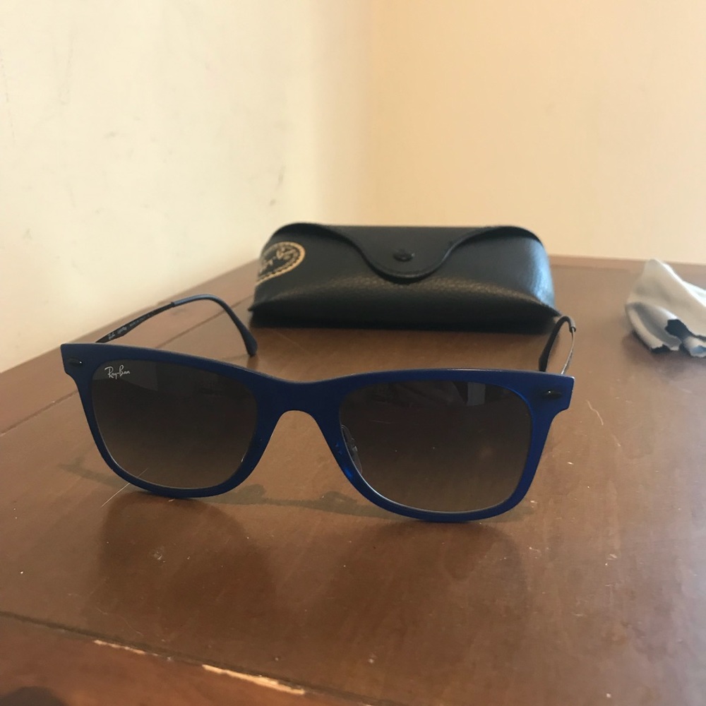Ray-Ban - Picture 2 of 5